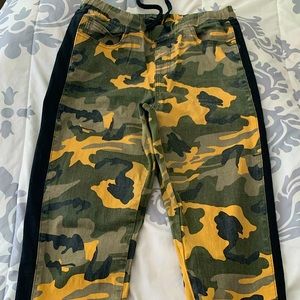Camouflage joggers